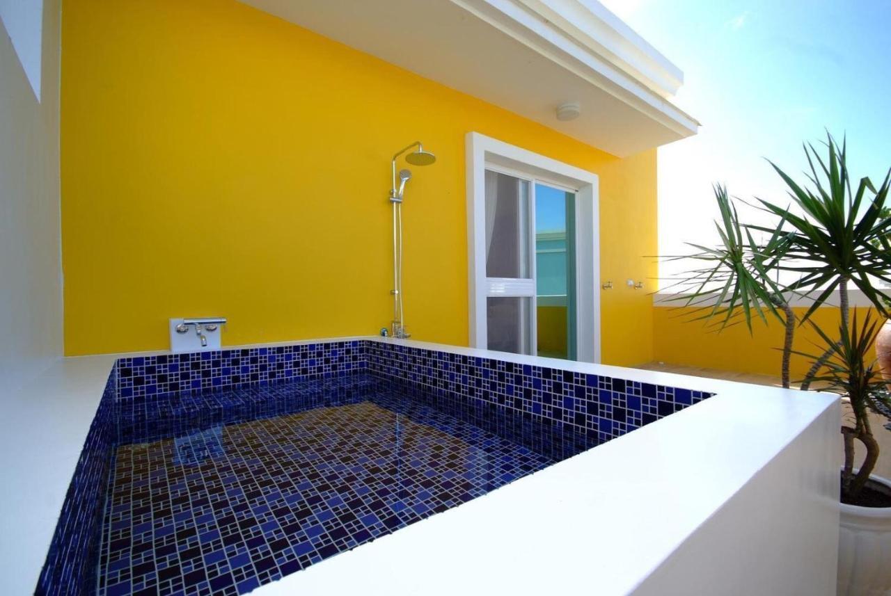 Burano Yellow Villa Heng-ch'un Exteriér fotografie